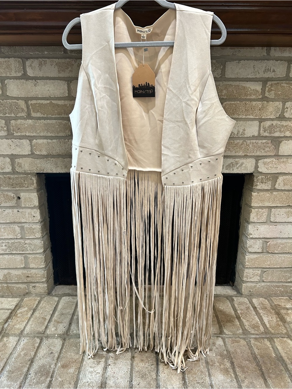 Main Strip Cream Open Front Vest EUC